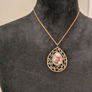 Pendant Classic Rose Chain Necklace 10.5"
